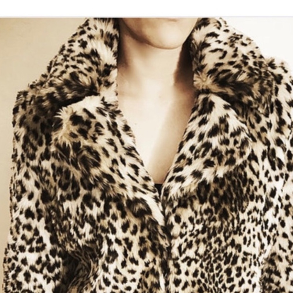 Forever 21 /Foe Fur (Tan & Black) Leopard faux fur jacket size S